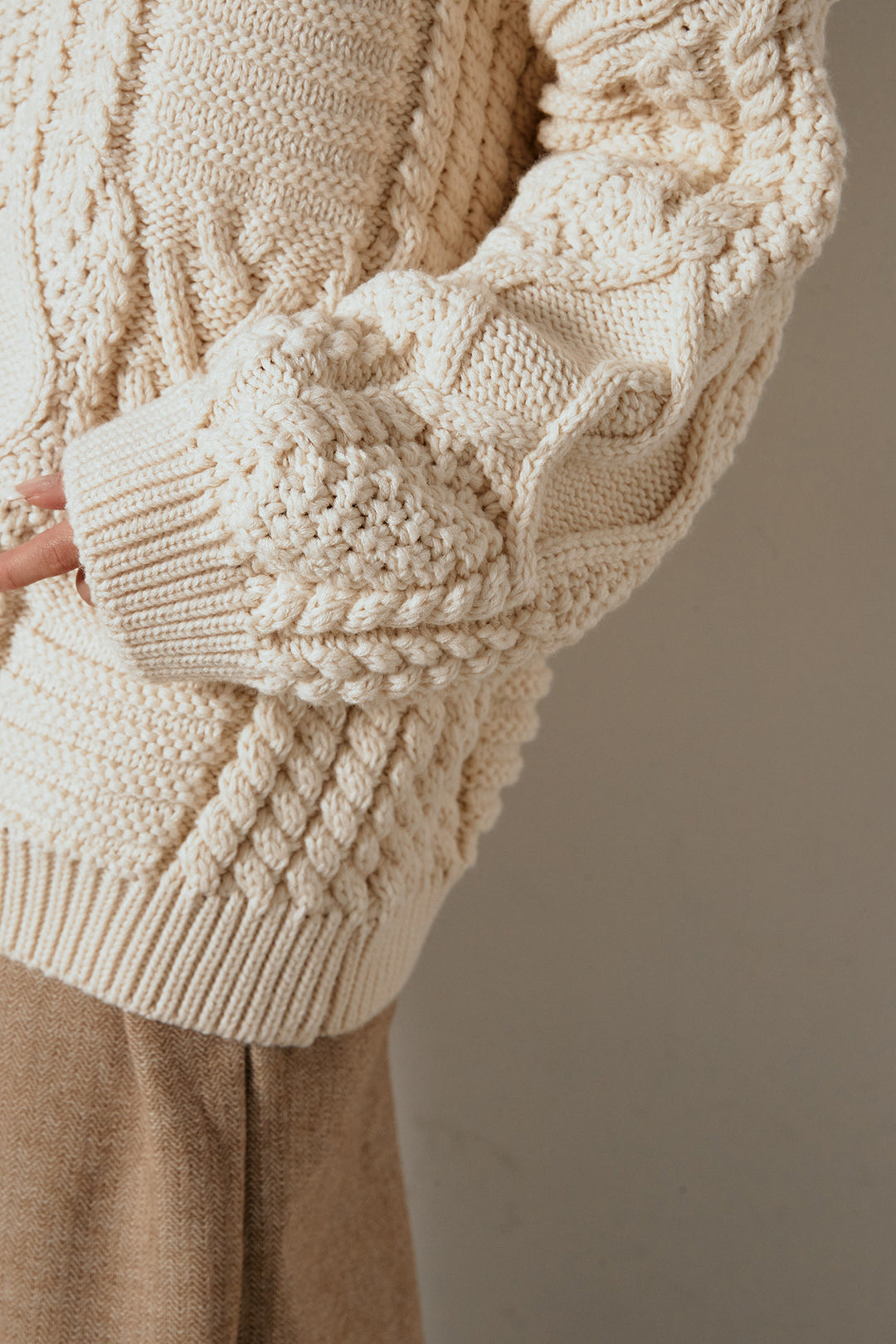 [SET]アラン柄ミックスケーブルニット+サイドボタンツイードタックパンツ(2set)