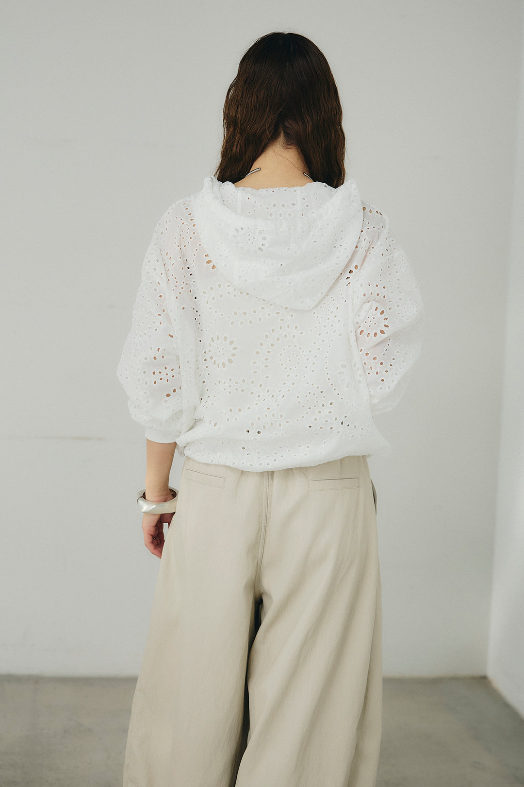 [SET]レースハーフジップアップフーディー+リネン混タックストレートワイドパンツ(2set)