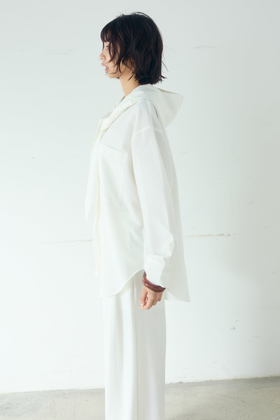 [SET]無地タイ付フーディーBIGシャツ+サイドベルトタック入りスラックス(2set)