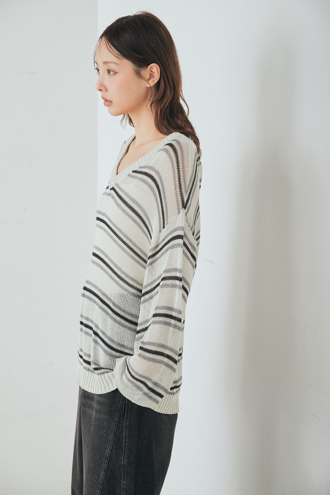 綿タッチVネックボーダートップス