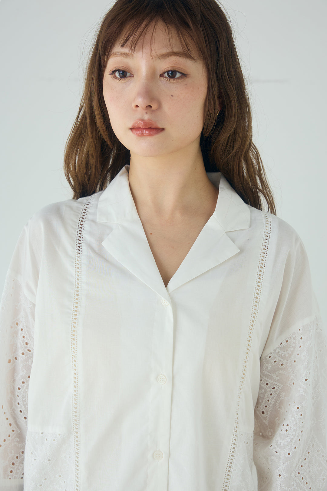 ローンレースオープンカラーシャツ