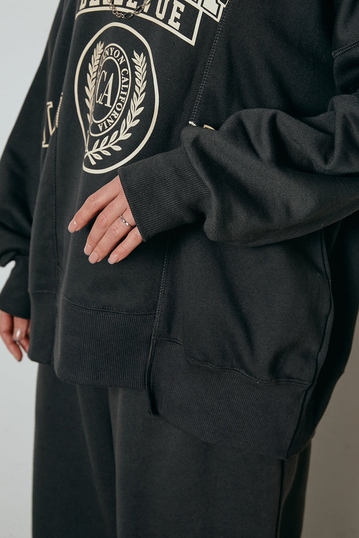 [SET]裏毛カレッジプリントプルオーバー+カップ付きレースドッキングキャミソール(2set)