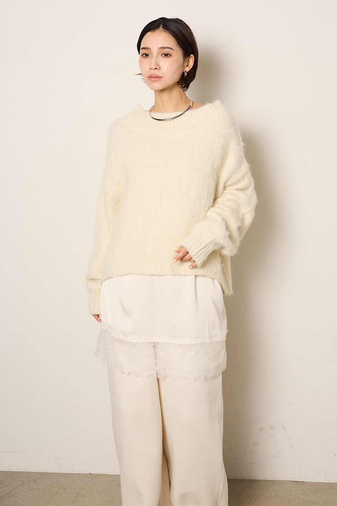 アルパカタッチオフショルニット