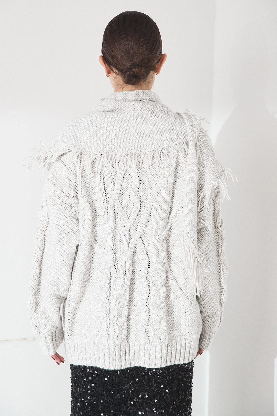 フリンジニットスカーフ巻きトップス