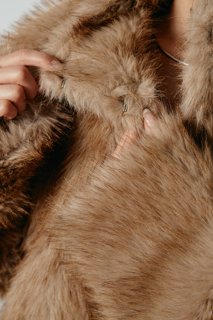 エコファーショート丈ブルゾン