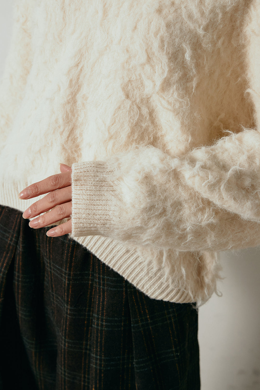 [SET]襟付きシャギーニットポロトップス+花柄刺繍ベロアフレアスカート(2set)