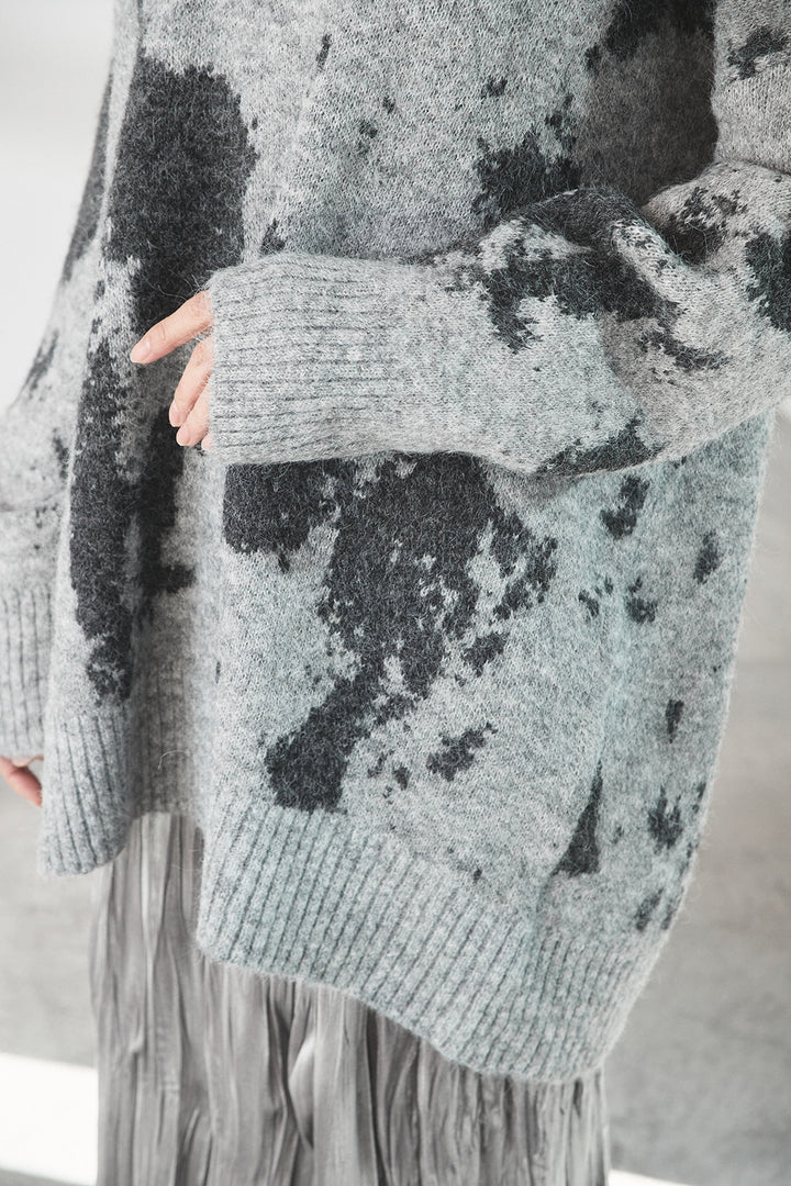 [SET]アブストラクト柄ニットプルオーバー+ベロアロングプリーツスカート(2set)