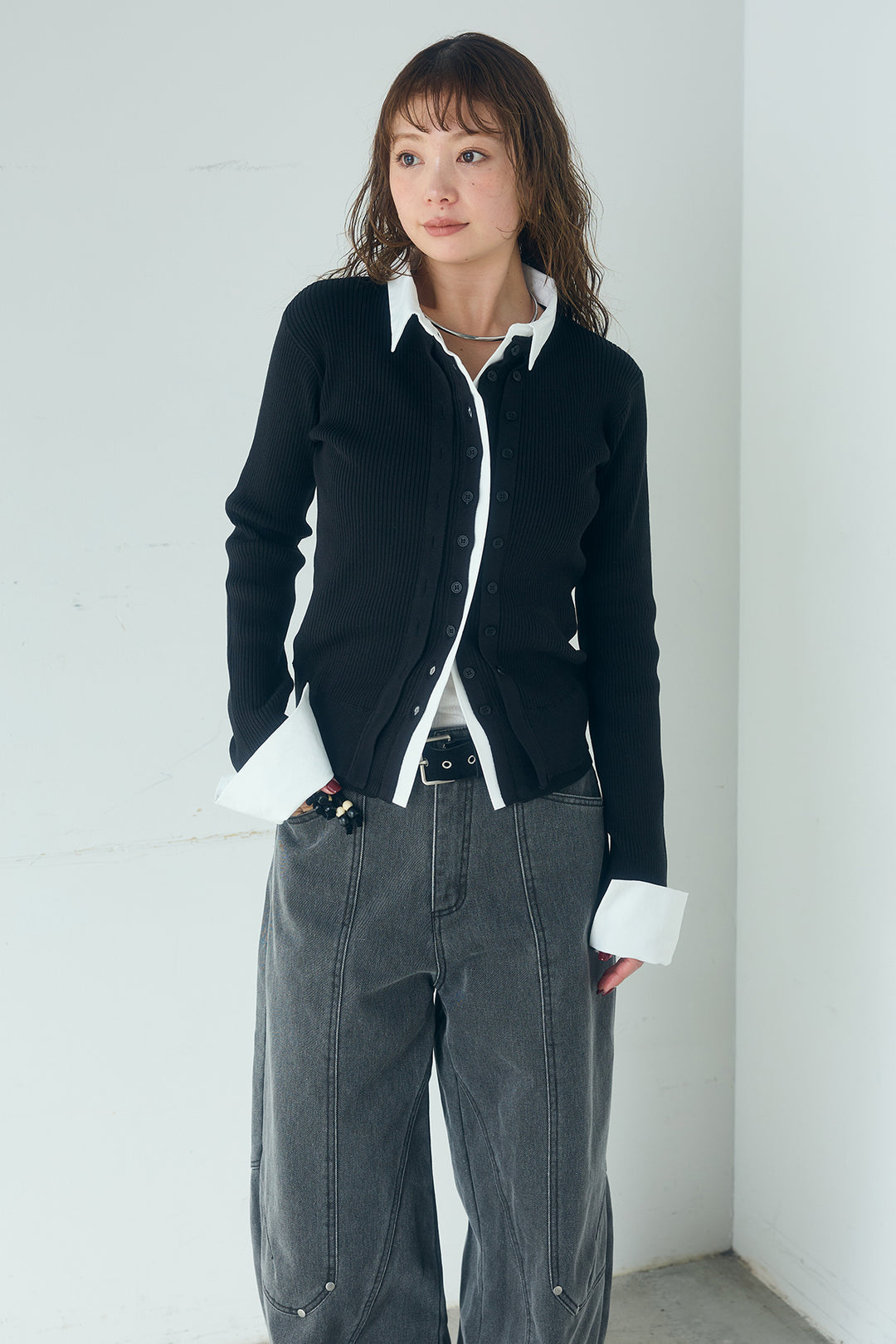 [SET]シャツドッキングボタンニットカーディガン+異素材切り替えスウェットパンツ(2set)