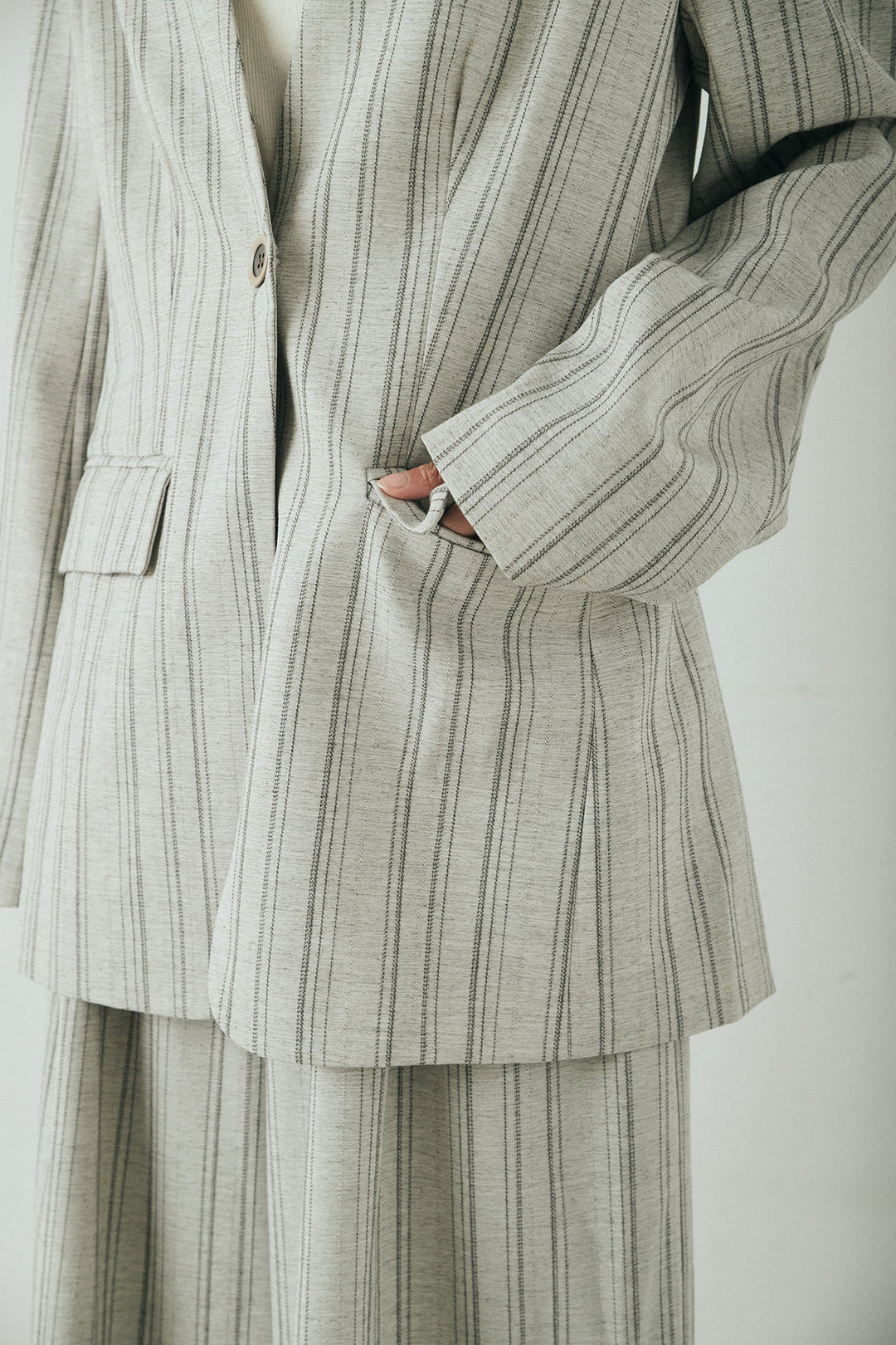 [SET]ノーカラーピンストライプジャケット+ピンストライプワイドスラックス(2set)