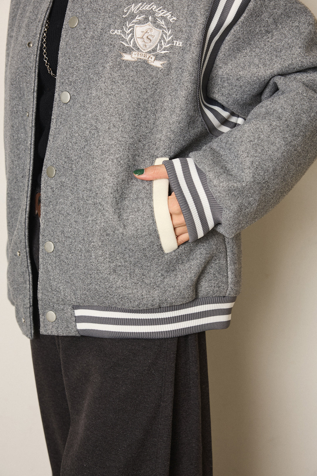 ワンポイントデザインブルゾン