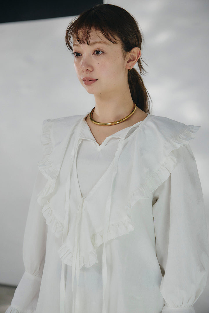 コットンフリルブラウス