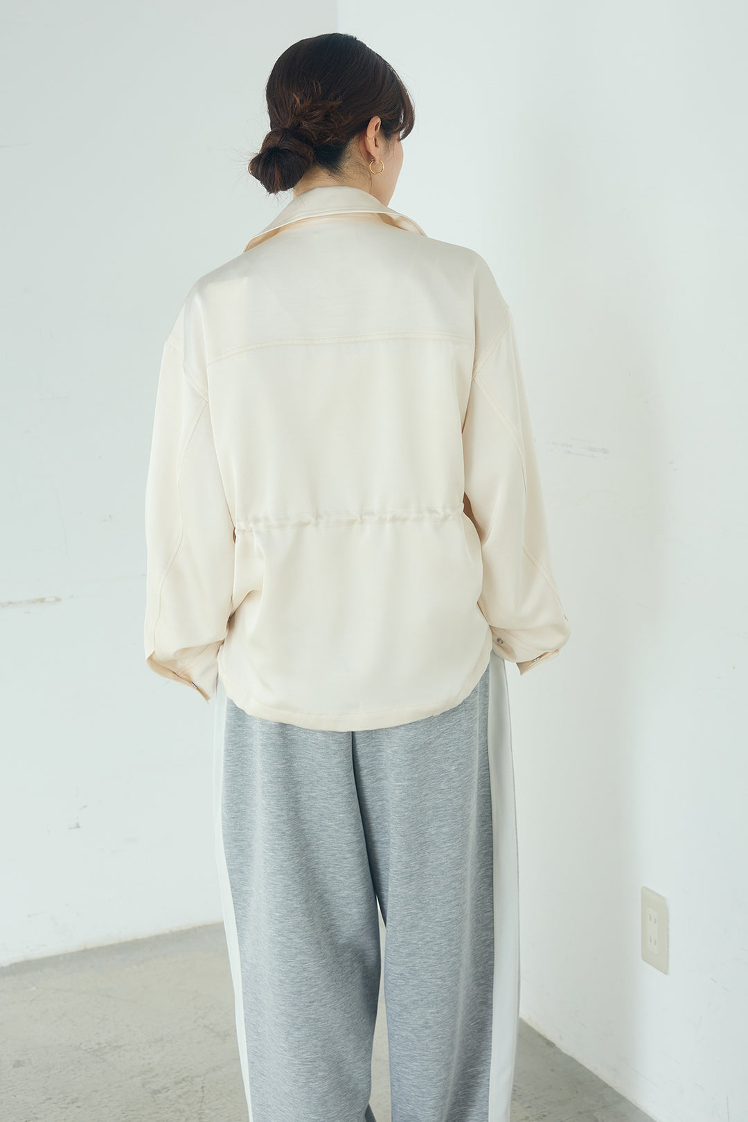 [SET]サテンライトブルゾン+ラップ巻きピンストライプワイドスカート(2set)