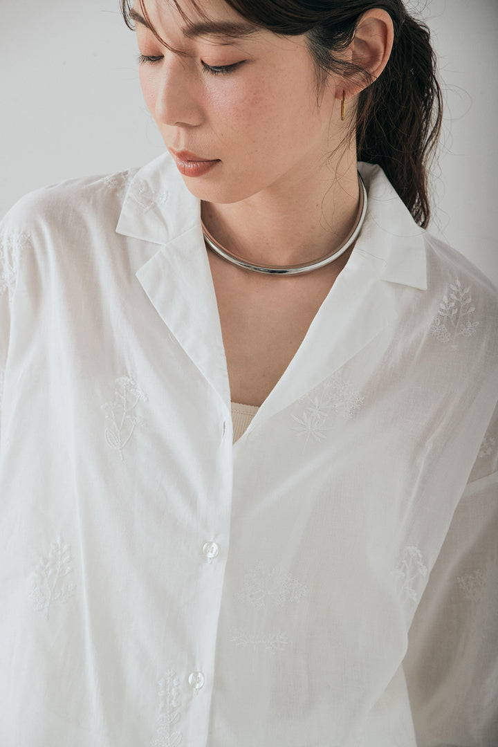 刺繍ローンオープンカラーシャツ