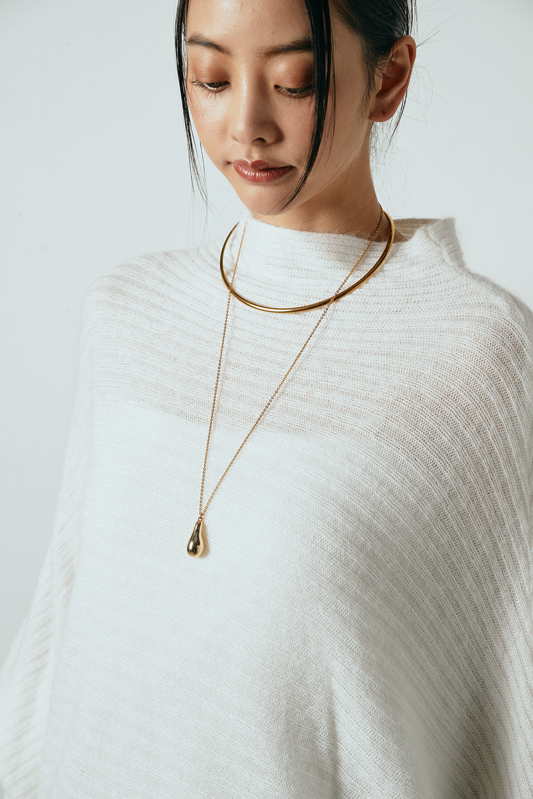 [SET]ポンチョシルエット透かしニットトップス+ベルト付きタータンチェックプリーツスカート(2set)