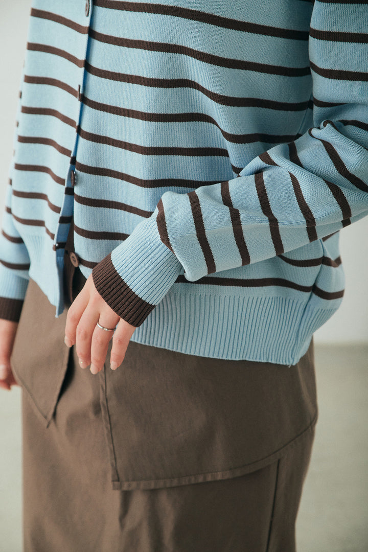 レイヤード風フード付ボーダーニットカーディガン