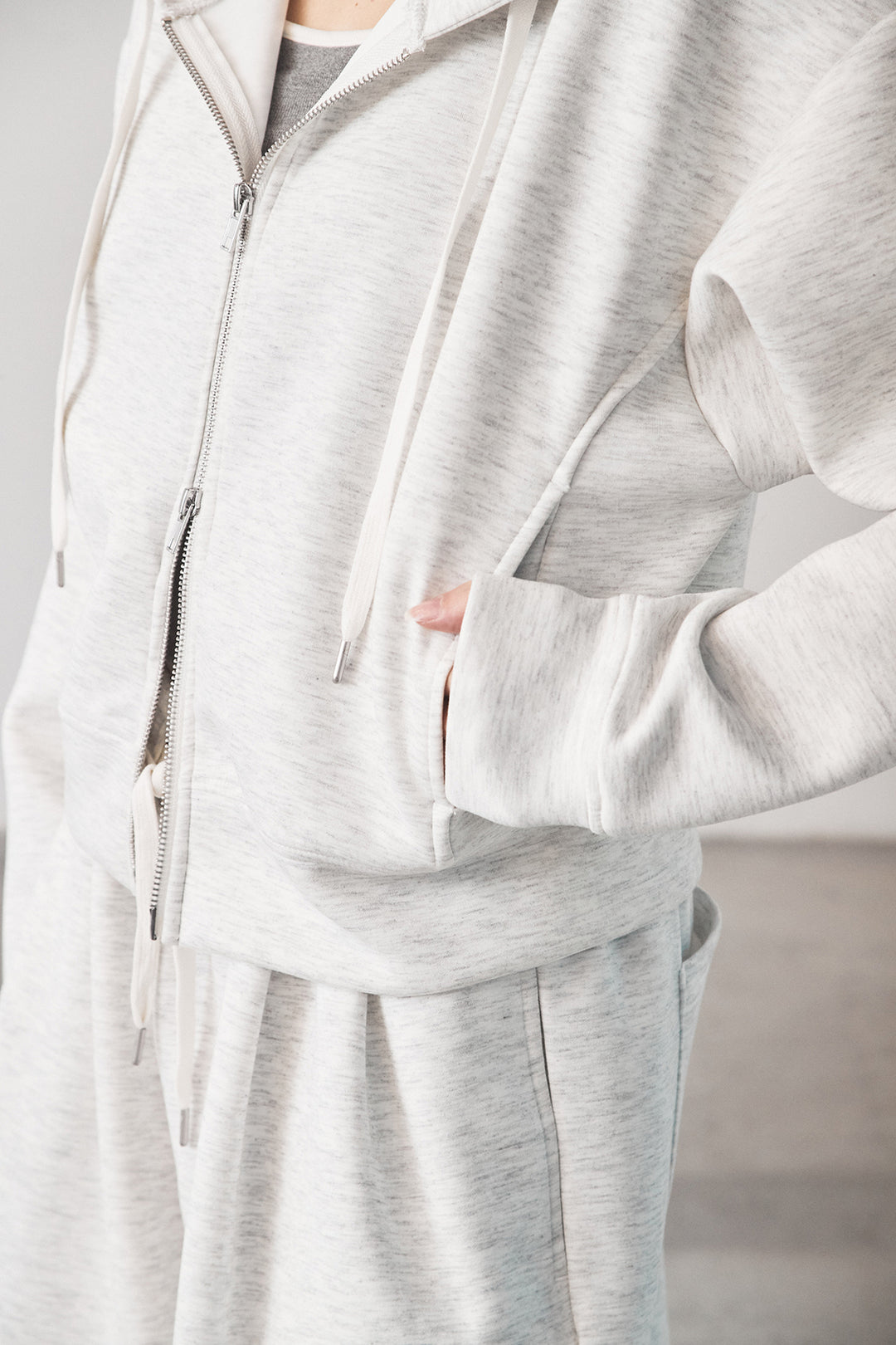 [SET]スウェットドルマンジップフードパーカー+スウェットコクーンイージーパンツ(2set)