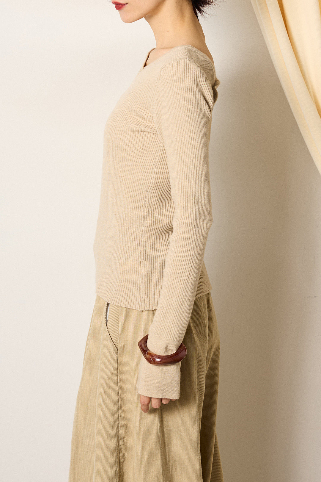 [SET]ケーブル編みケープレイヤードニット+サイドベルトパンツ(2set)