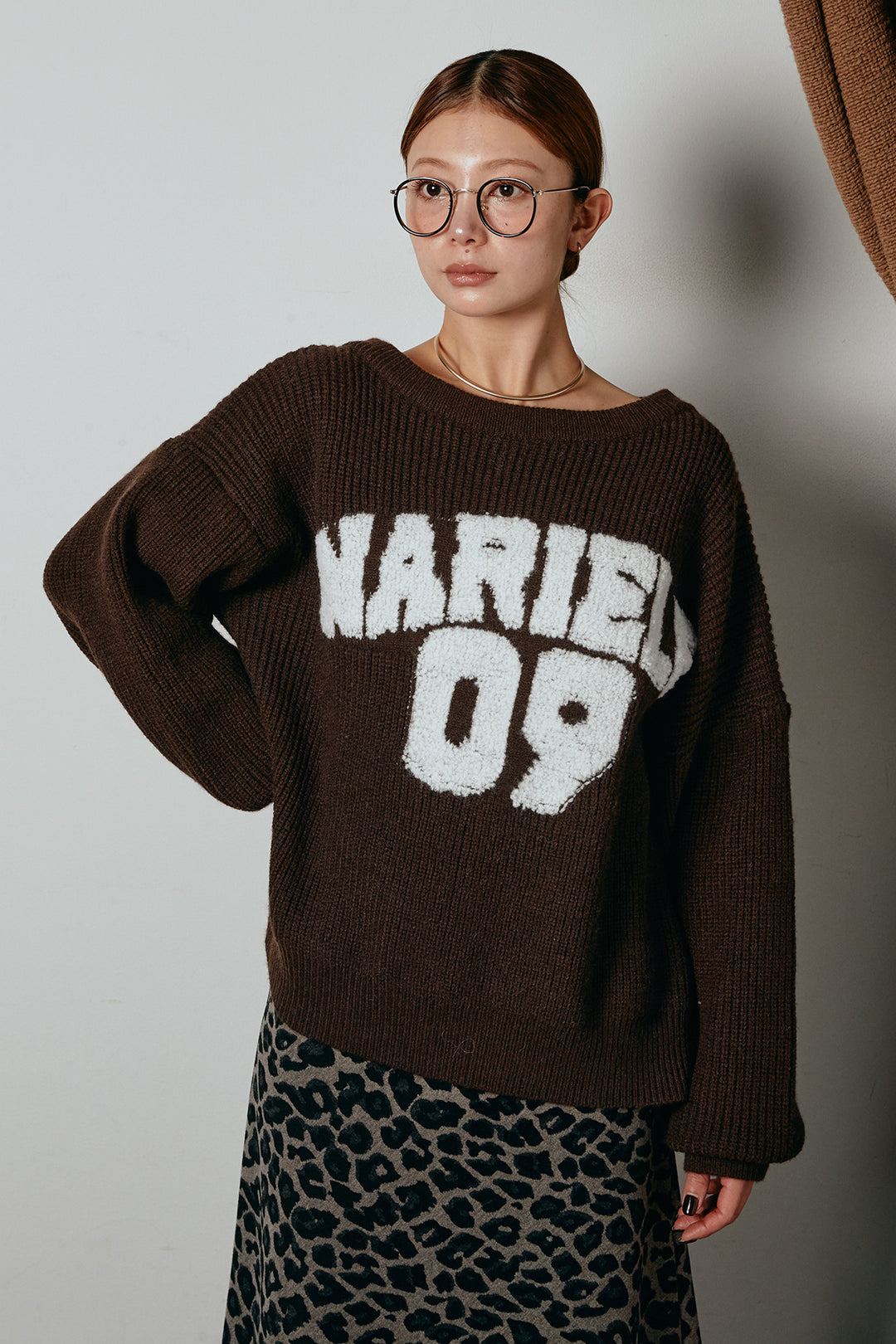 ロゴジャガードニットトップス