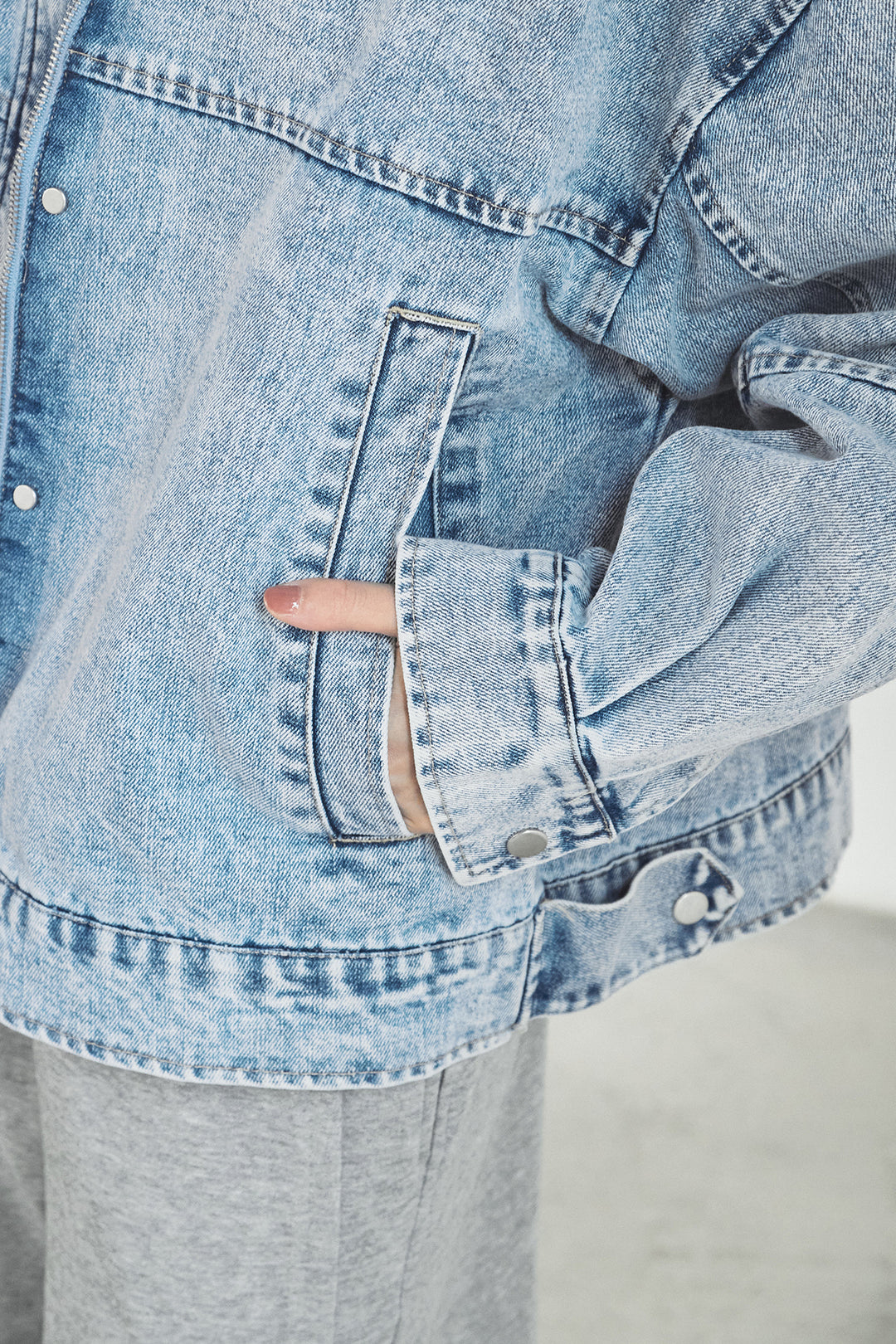 加工デニムレザー襟付きデニムブルゾン