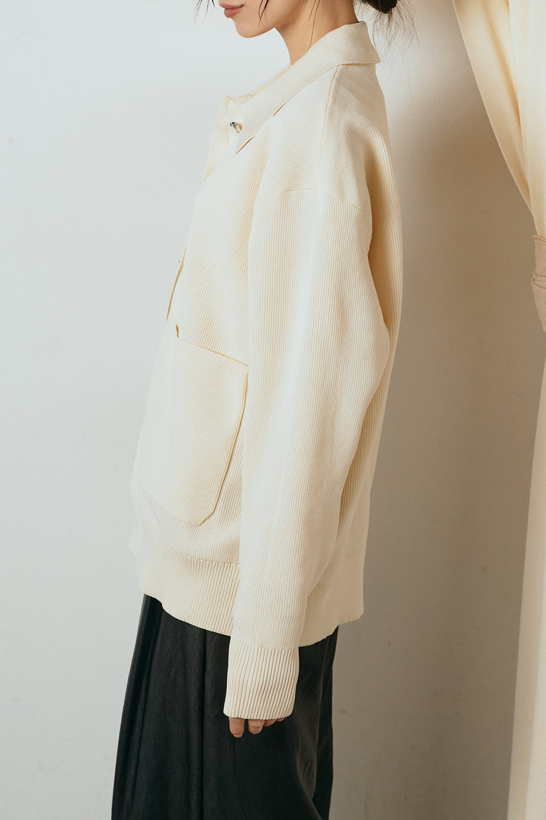 [SET]メタル釦衿付きニットカーディガン+リラックスレオパード柄ワイドパンツ(2set)