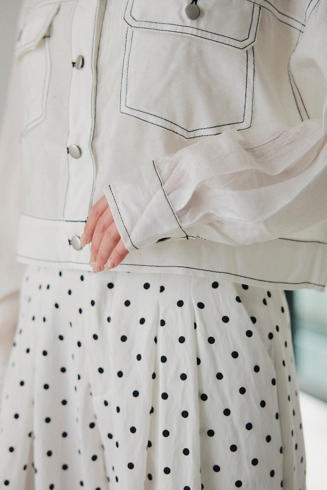 [SET]配色ステッチシアーシャツ+ベルト付きドット柄ワイドパンツ(2set)