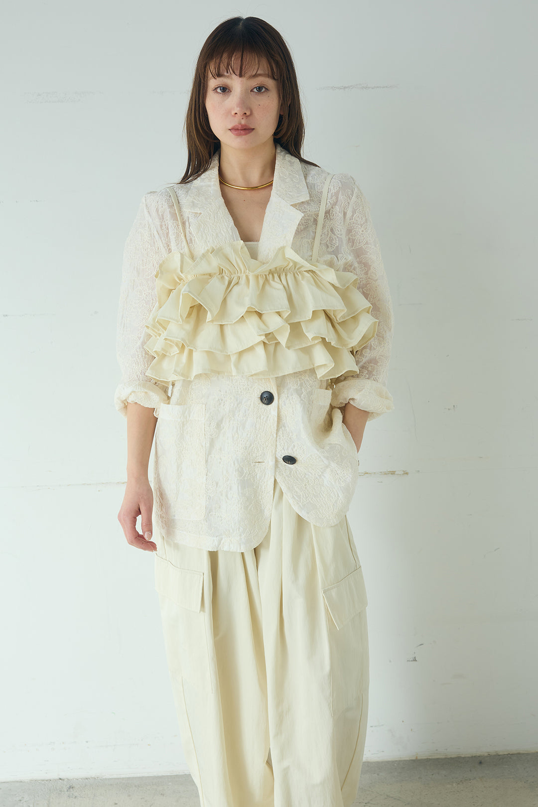 撥水フリルビスチェ