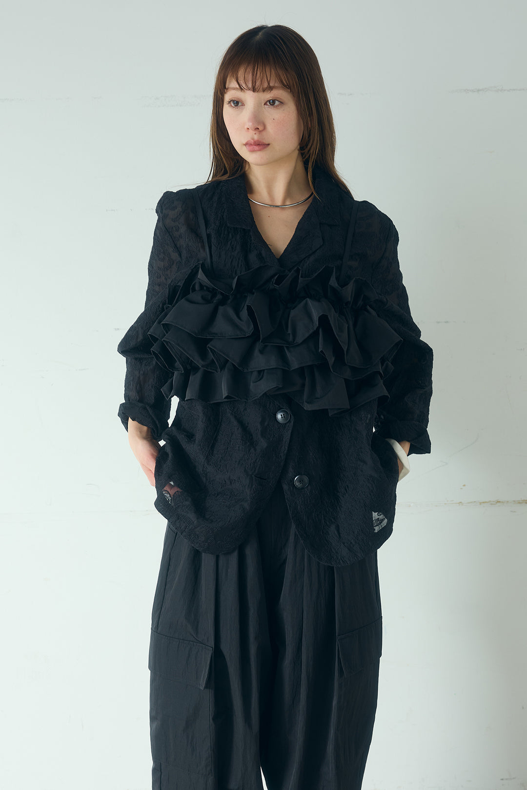 [SET]刺繍シアーテーラードジャケット+撥水フリルビスチェ+撥水ジョガーパンツ(3set)