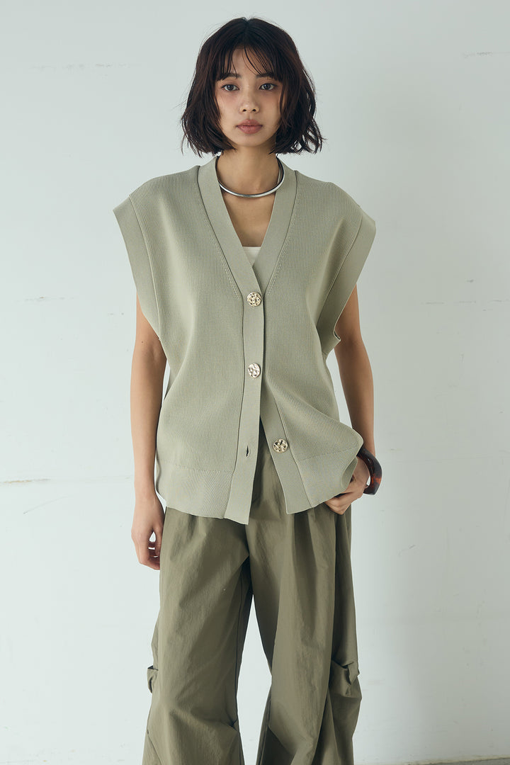 ポリウーリーメタルボタンベスト