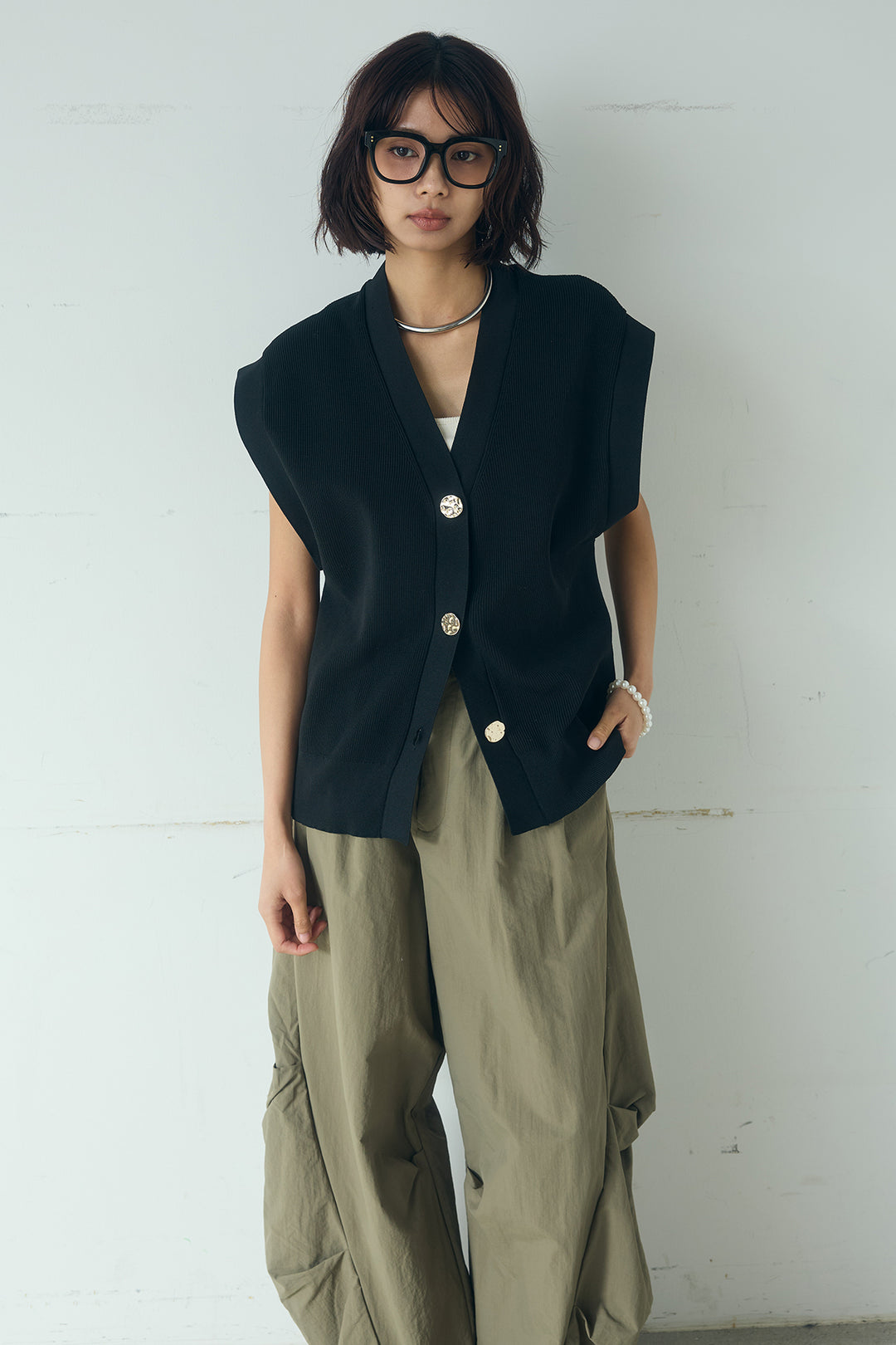 ポリウーリーメタルボタンベスト