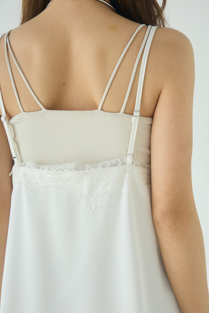 [SET]リネンライクストライプテーラードジャケット+リネンライクストライプタックイージーパンツ+サテンレースアシメキャミ(3set)