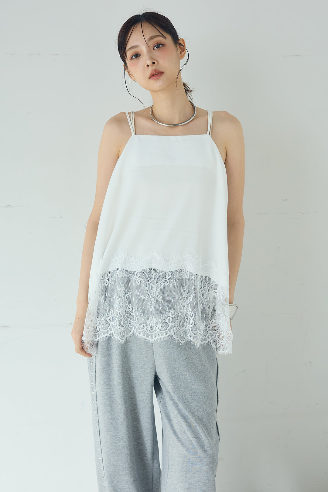 [SET]スラブネップツイードフリンジテーラードジャケット+サイドデザイン入りスウェットパンツ+裾レースキャミソール(3set)