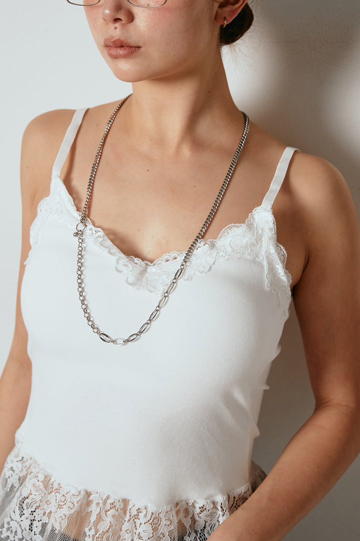 カップ付きレースドッキングキャミソール