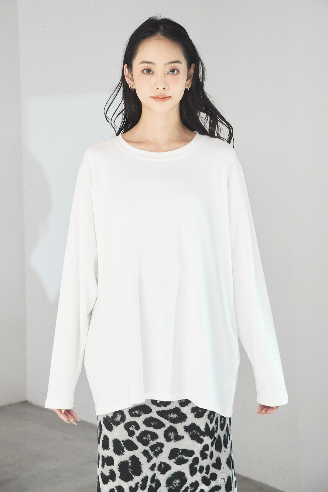 [SET]ルーズシルエットダブルテーラードジャケット+ストレッチロングTシャツ+レオパードサテンナロースカート(3set)