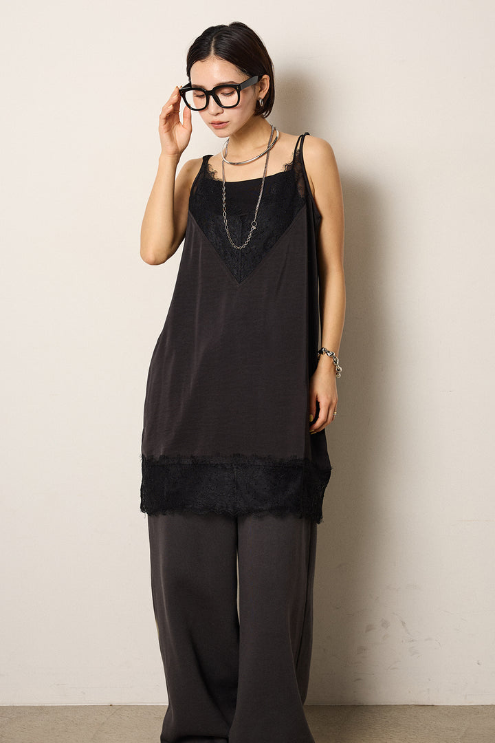 [SET]Vネックラメニットトップス+レース切り替えキャミソール(2set)