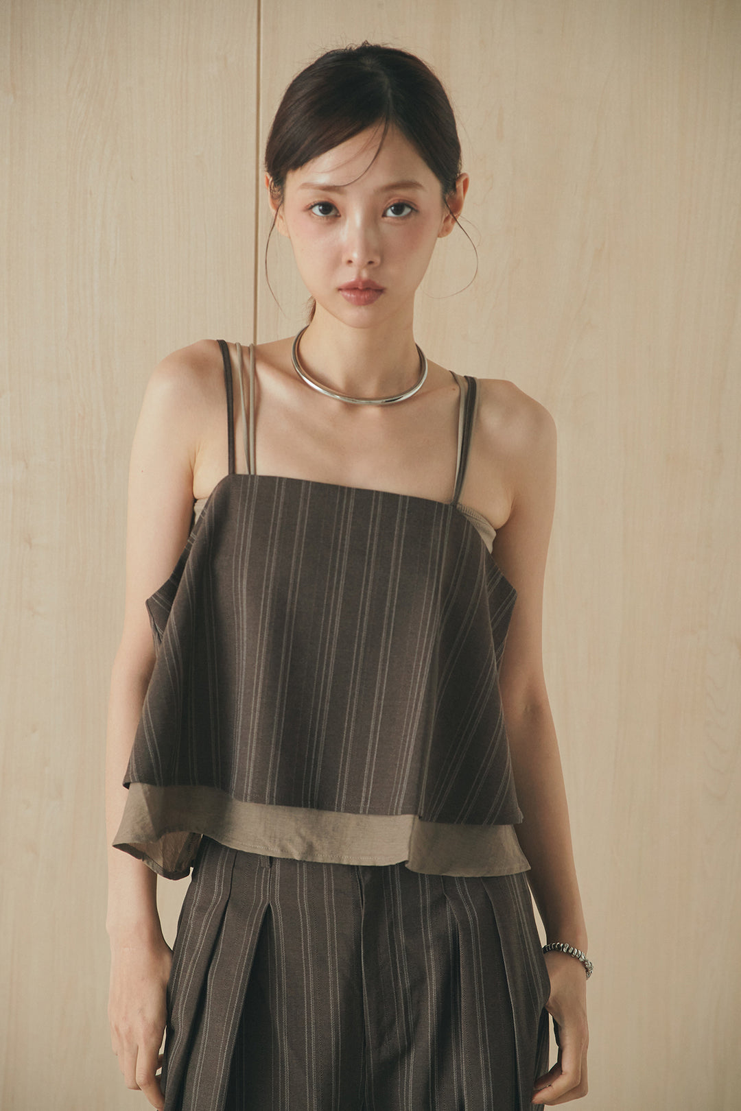 [SET]リネンライクテーラードハーフスリーブジャケット+リネンストライプタックワイドパンツ+リネンストライプレイヤードキャミ(3set)