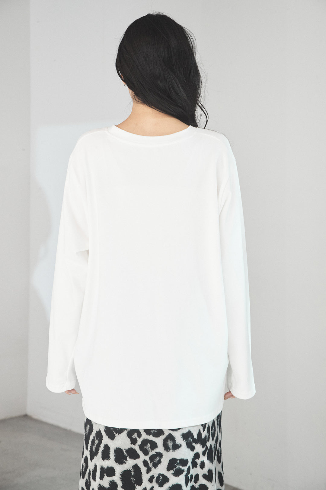 [SET]ルーズシルエットダブルテーラードジャケット+ストレッチロングTシャツ+レオパードサテンナロースカート(3set)