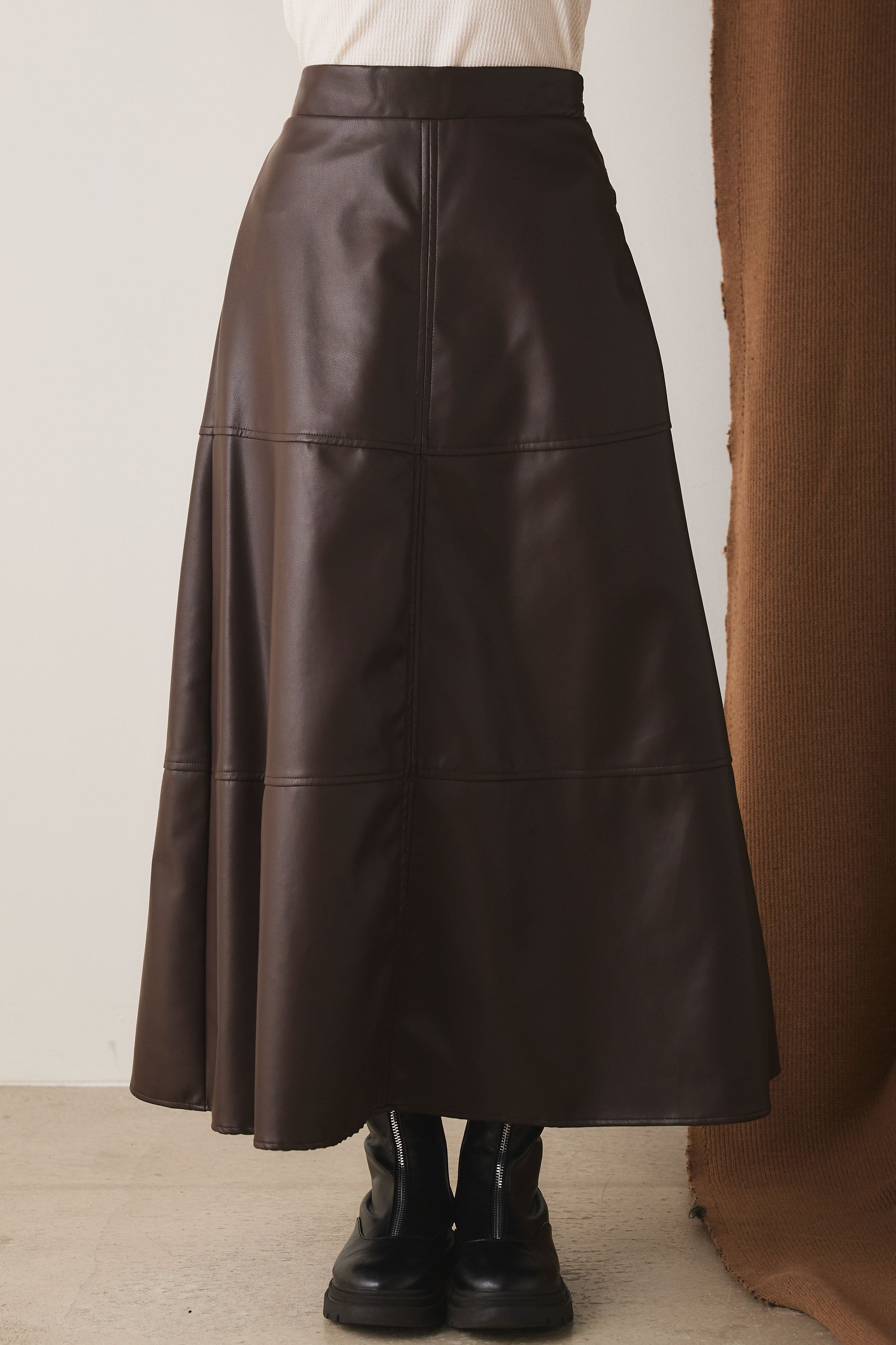 SKIRT – ESICA
