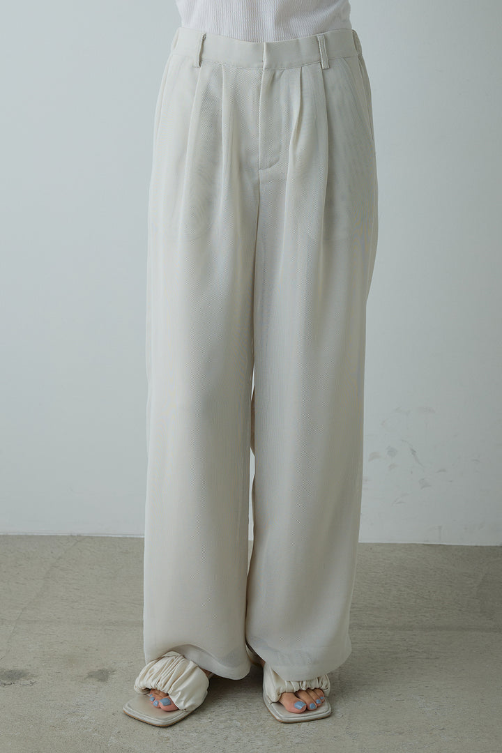 メッシュタックパンツ