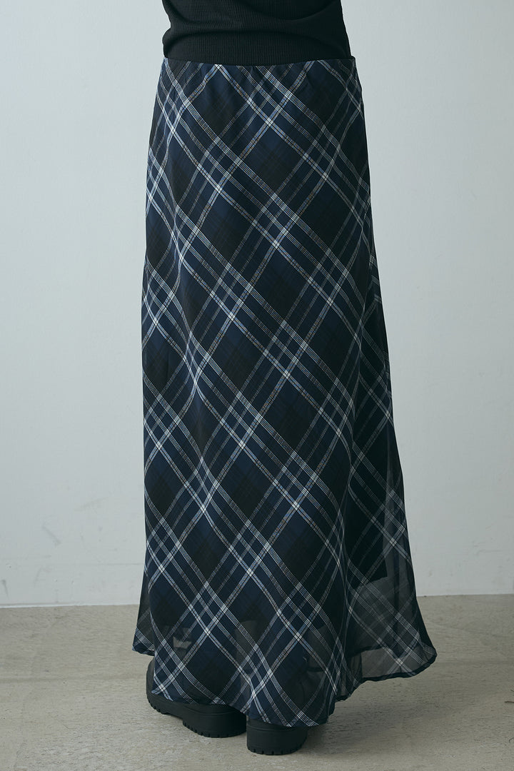 マルチ柄シアースカート