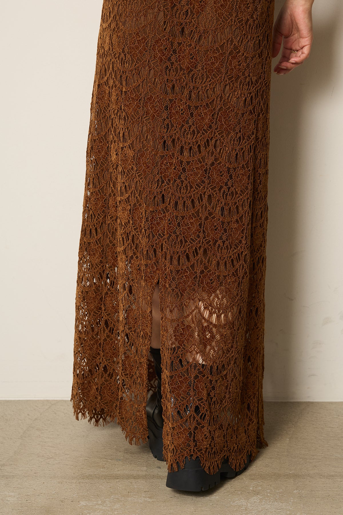 レース刺繍ロングスカート – ESICA