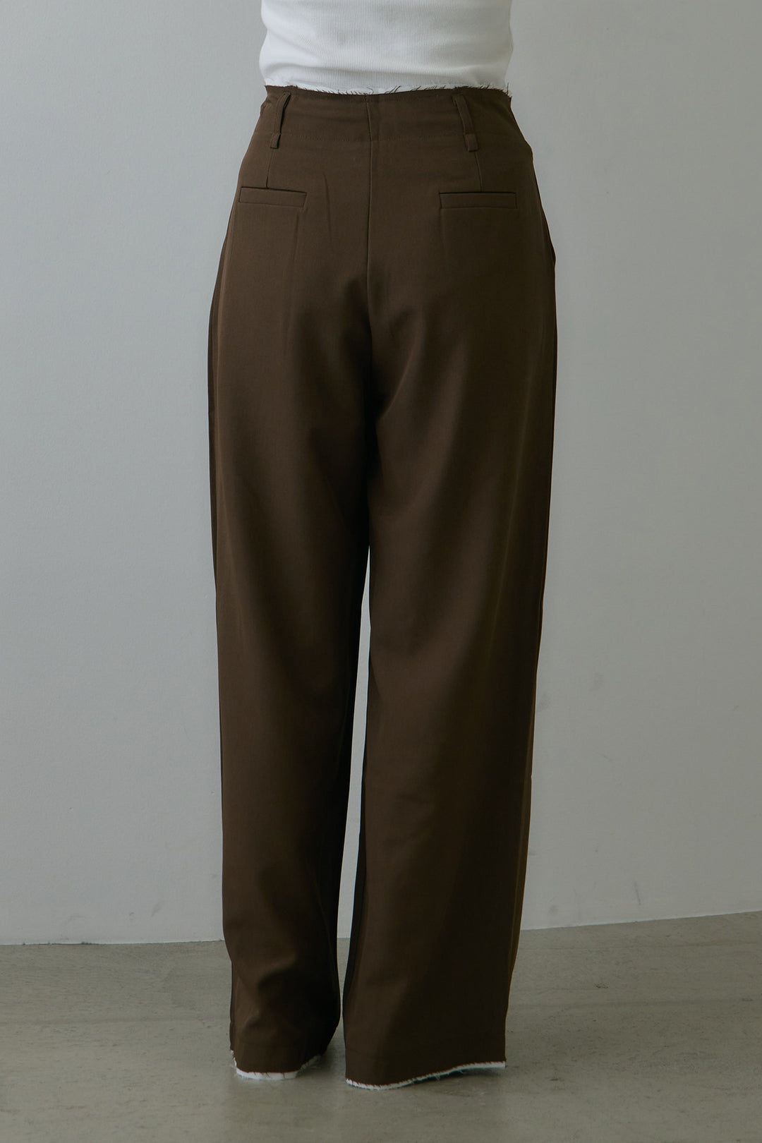[SET]ワイドカラーノースリーブシャツ+裾切りっぱなしデザインパンツ(2set)