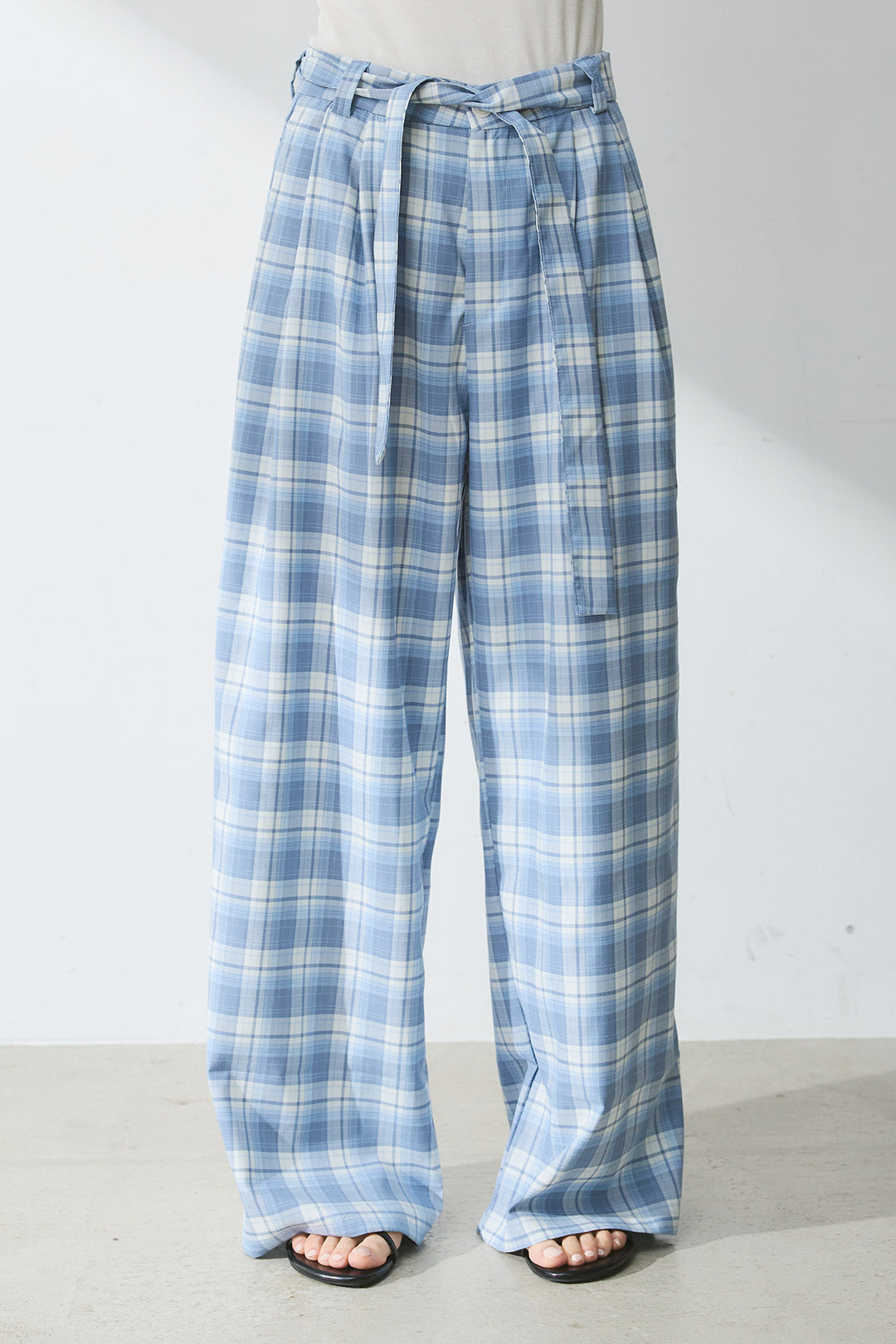 [SET]シュシュ付きサイドギャザーノースリーブ+オンブレーチェックワイドパンツ(2set)