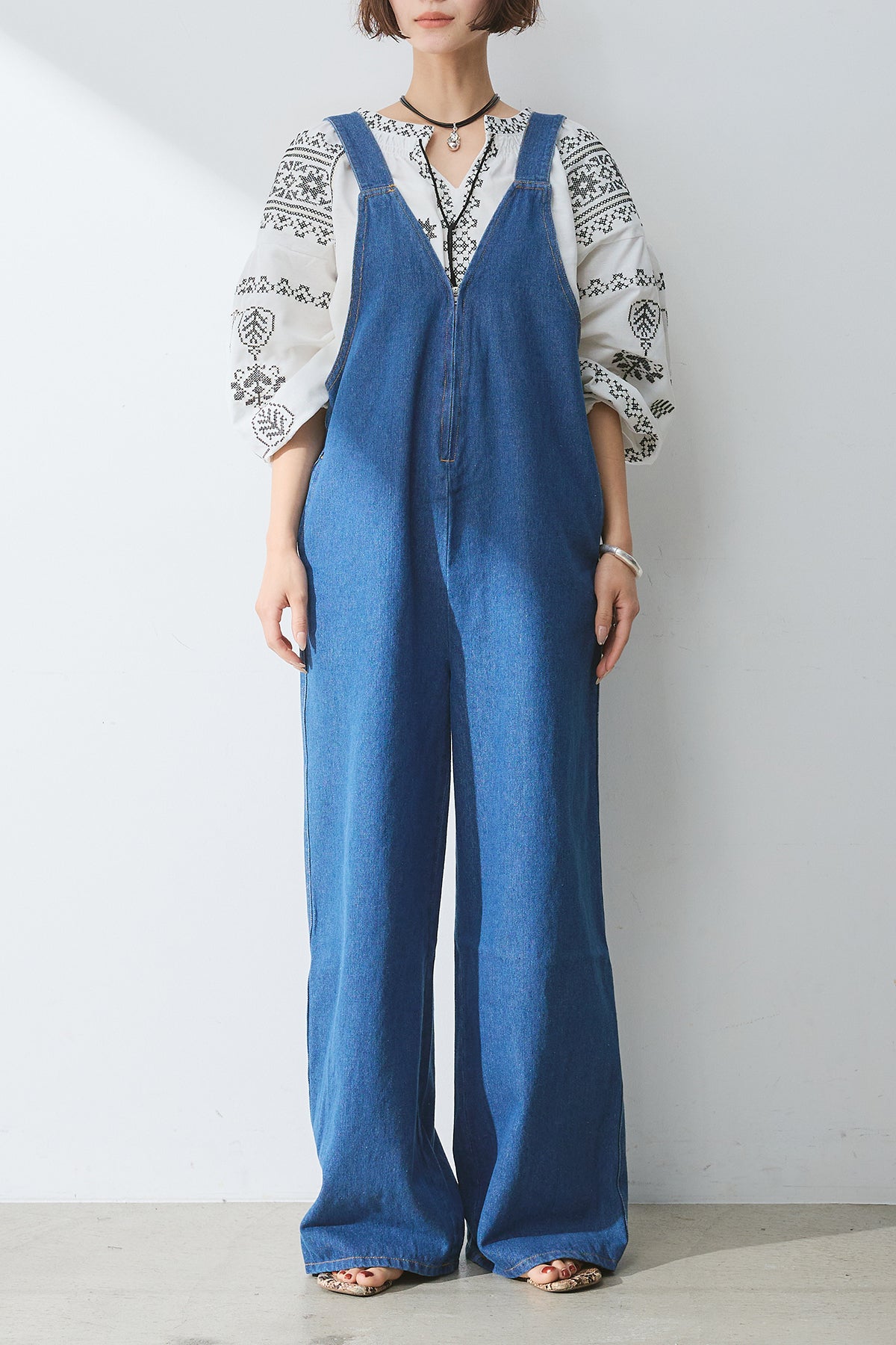 新品 ESICA デニムサロペット＋ブラウス 新品 ESICA デニムサロペット＋ブラウス