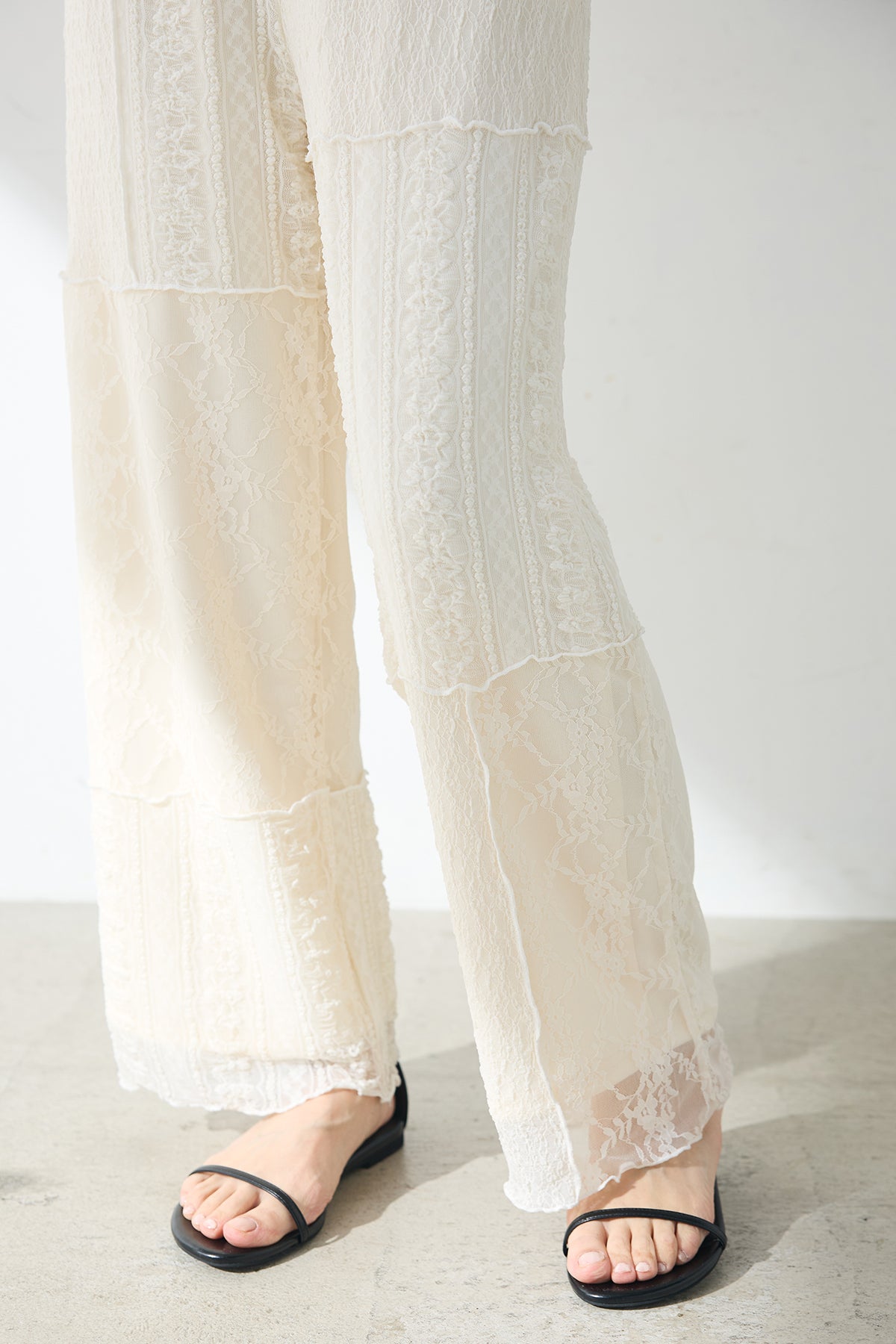 セイジキタノ 総レース ワイド パンツ ネイビー 花 パッチワーク ビーズ 46 セイジキタノ 総レース ワイド パンツ ネイビー 花 パッチワーク