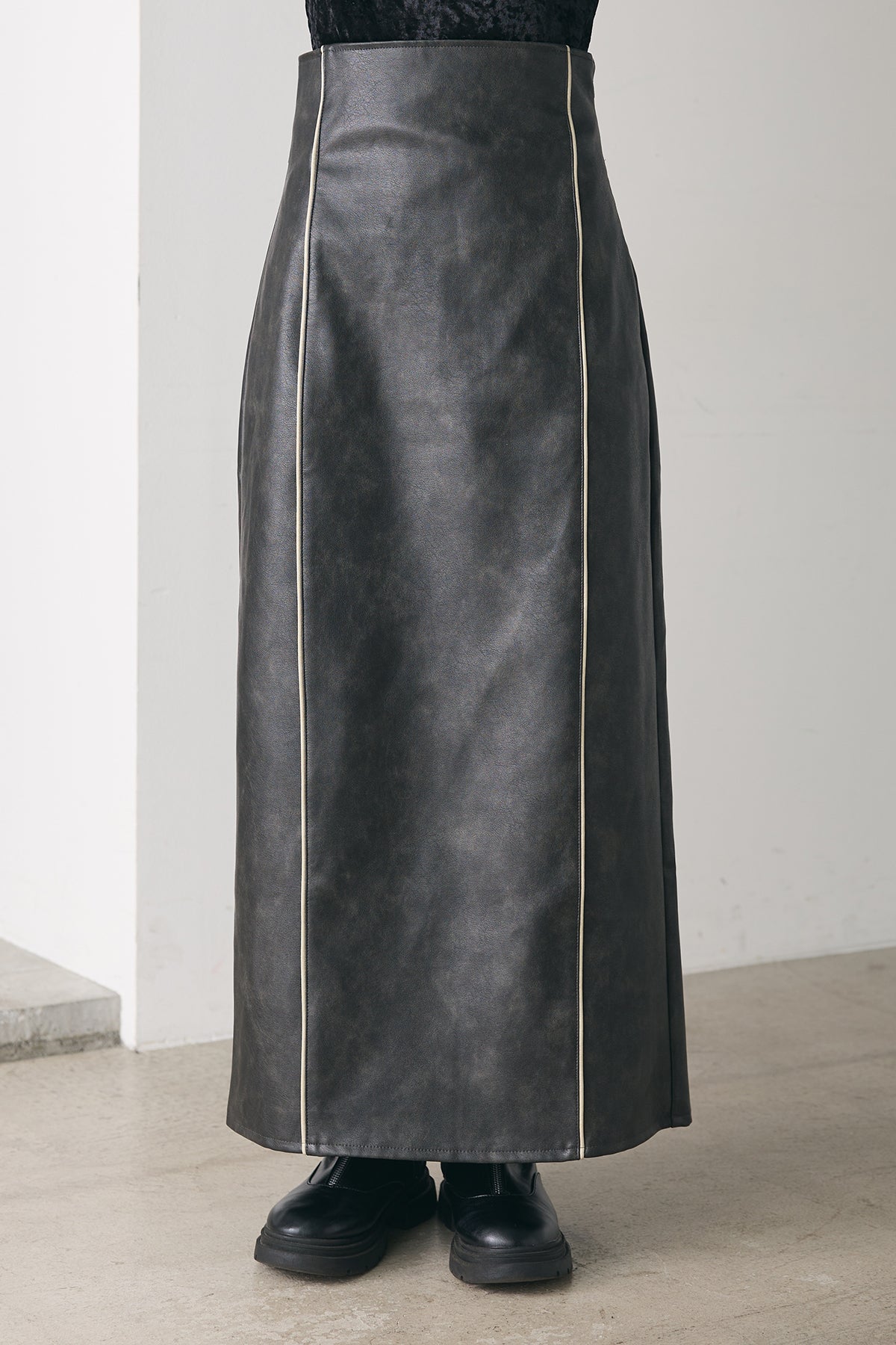SKIRT – ESICA