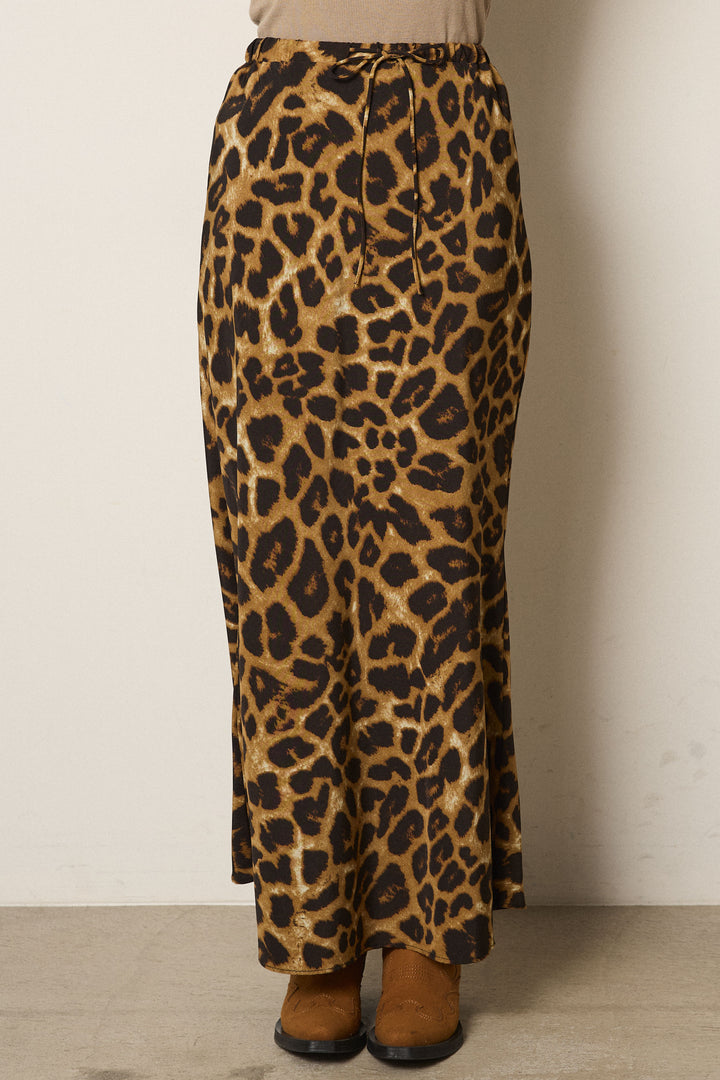 [SET]襟コーデュロイジップデニム調カバーオール+レオパードサテンナロースカート(2set)