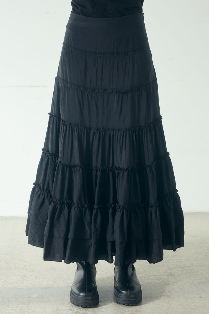 [SET]ミックスメッシュキーネックプルオーバー+ギャザーティアードマキシスカート(2set)