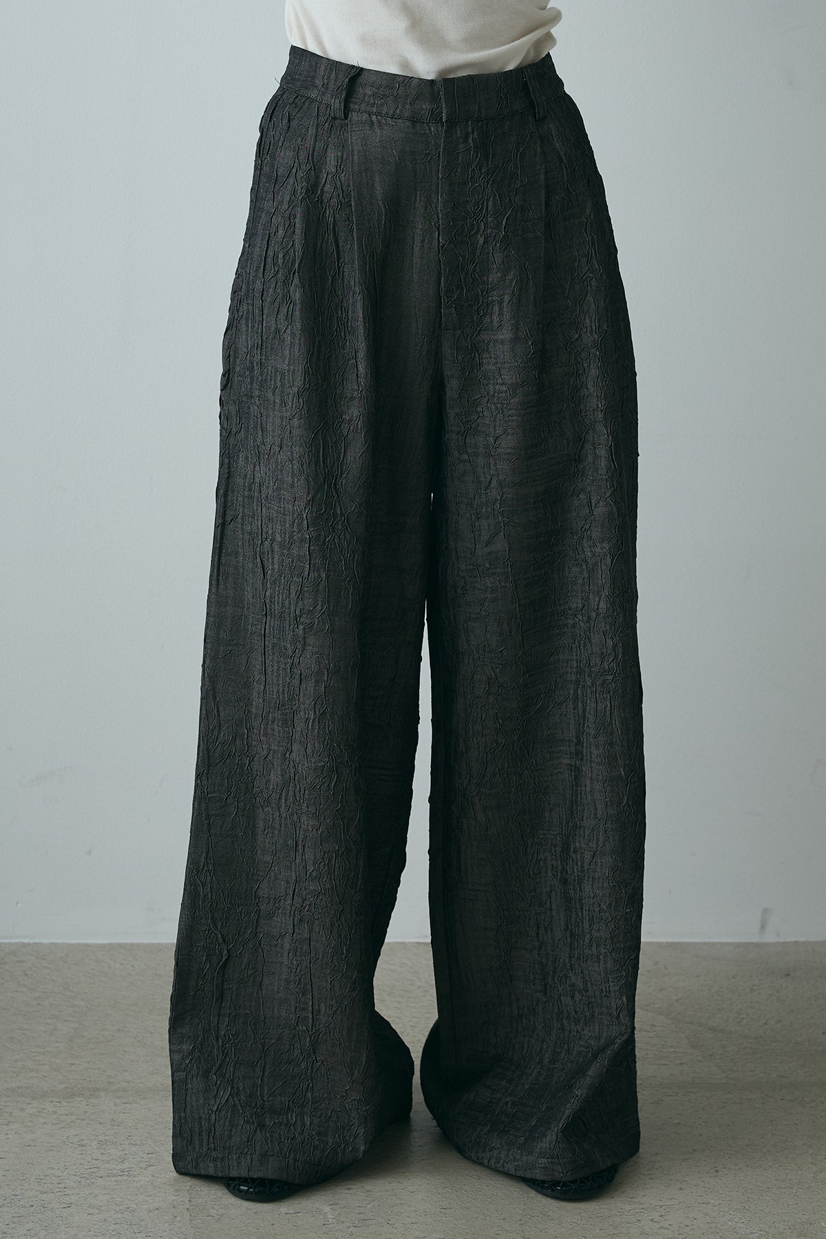 かむかむ　cucito in firenzeパンツ デニム風シワ加工パンツ – ESICA
