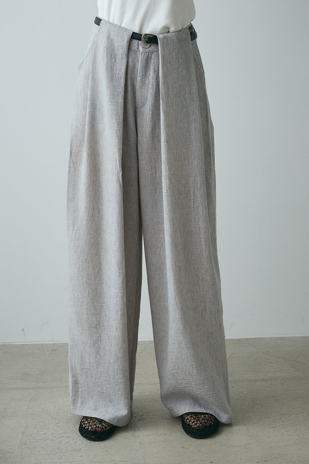 [SET]バックデザインチェックトップス+ベルト付きタックサマーパンツ(2set)