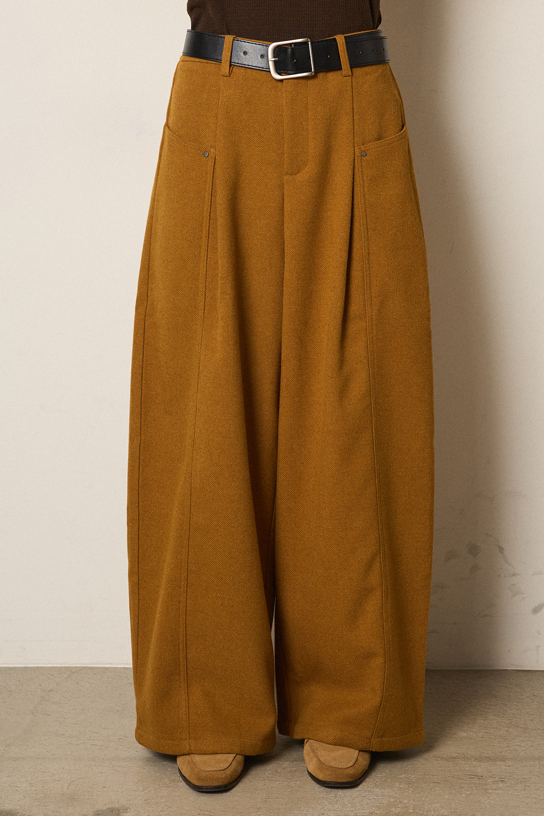 ベルト付き起毛タックワイドカーブパンツ